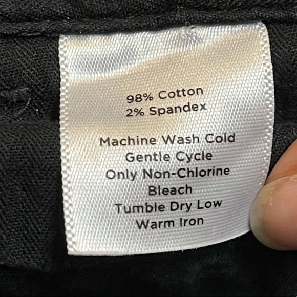 🛍Talbots Navy petite shorts - Picture 6 of 9